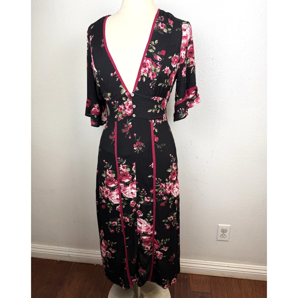 NWT Grade & Gather Plunging V-Neck Floral Print Flutter Sleeve Midi Dress Size M